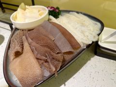 三宝拼盘-左庭右院鲜牛肉火锅(百联临港店)