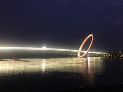 -南京眼步行桥