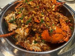 -凤凰路何眼镜香辣蟹(花果园店)