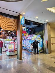 -卡通尼乐园(荟聚中心店)