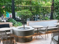 露天位-老梦面包CHEZMOREL(麦子店)