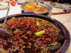 -何师傅美蛙鱼头(汉街店)