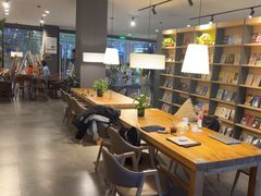 -魔方城市书房(中街益田店)