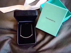 -Tiffany & Co.蒂芙尼
(广州太古汇店)