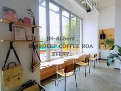 靠窗位-DEEP COFFEE(瑞光烘焙工厂店)