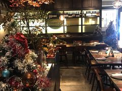 -Carbon莫卡哆·意大利复古集市餐厅(杭州大厦店)