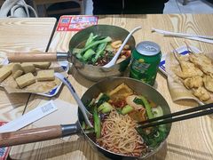 -魔都三兄弟酸辣粉·蘸卤炸串(虹桥万科店)