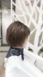 -虫二·专注健康烫染沙龙