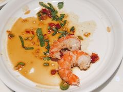 -雍容荟活帝王蟹活龙虾自助(苏宁旗舰店)