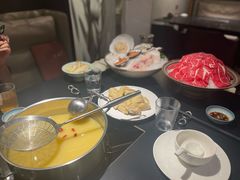 -鲜入唯煮·港式海鲜牛肉火锅(金宝街店)