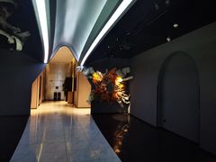 -上海虹桥中心爱琴海亚朵S酒店