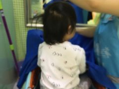 -小小王国亲子游泳俱乐部(锦辉中心)
