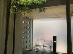 -穹六人间 people 6(岳阳路店)
