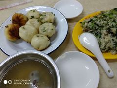 香菇咸肉菜饭-舒蔡记生煎菜饭(云南中路店)