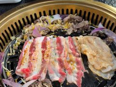 -牛鲜盛齐齐哈尔烤肉(曹路店)