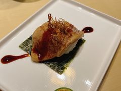 -余欢领鲜火锅(新街口店)