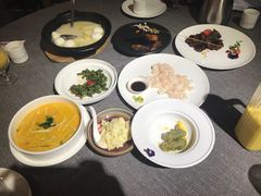 -御花园·粤菜·海鲜火锅(中山公园店)