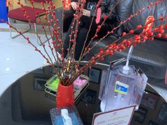 -雅悦齿科(顾村公园店)