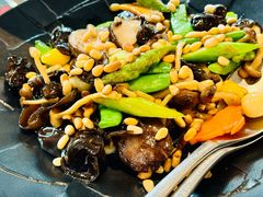 -玖尹-新派中式餐酒馆