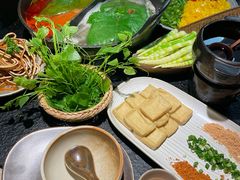 -山缓缓火锅(青岛万象城店)