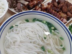 -香辉食馆(新兴路店)