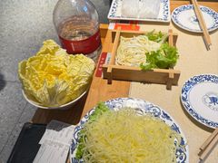 -东镇老火锅(长春路首店)