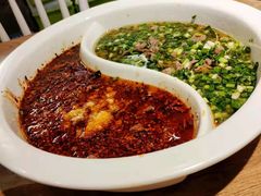 鸳鸯水煮牛肉-成都吃客(九眼桥店)