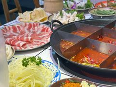 -巴卤社老火锅(财富店)