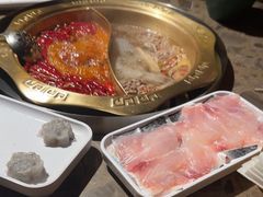 -小龙坎火锅(香港中路店)
