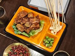 -林二哥宜烤官·宜宾小烧烤