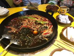 -周幺妹重庆老火锅(银泰城总店)