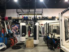 -成杰格斗·拳击·柔术·防身术(建设路店)