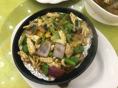 铁板鱿鱼-巨元河鲜酒楼·清远特色菜名店(英德店)