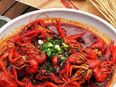 -京B·东篱精酿啤酒音乐餐厅