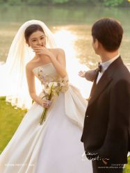 -雪中彩影婚纱摄影·微光艺术中心