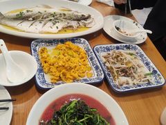 -品鲜村农家菜·阳澄湖大闸蟹(总店)