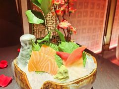 -蟹犇前•帝王蟹雪蟹(陆家嘴店)