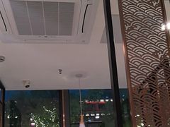 -七欣天香辣蟹火锅(闵行浦江欢乐颂店)