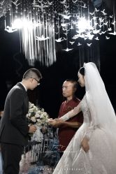 -Lady  Jane高端婚纱礼服馆
