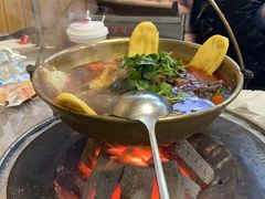 -江湖亮亮蒸虾大排档烤全羊清真(武汉总店)