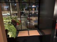 -泰·菩提树下[泰式按摩x精油SPAx肩颈头疗](新景店)