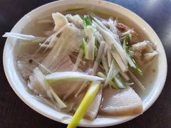 罩火烧-金卯白肉罩火烧