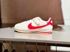 -NIKE品牌体验店(金源新燕莎店)