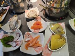 -曼格蒸汽活海鲜·榴莲自助(皇庭广场店)