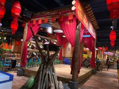 -老滇山寨•云南特色菜•地方菜•民族风情歌舞表演(金碧店)