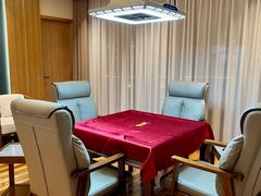 -茅草房·河畔园林火锅