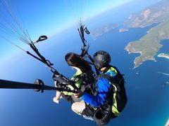 -费特希耶滑翔伞