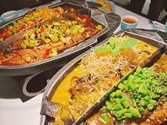 -江边城外烤全鱼(世茂广场店)