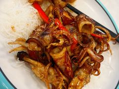 干葱头吹筒仔-五谷芳乳鸽王(梅沙老店)