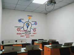 -童程童美少儿编程乐高机器人(红谷滩校区)